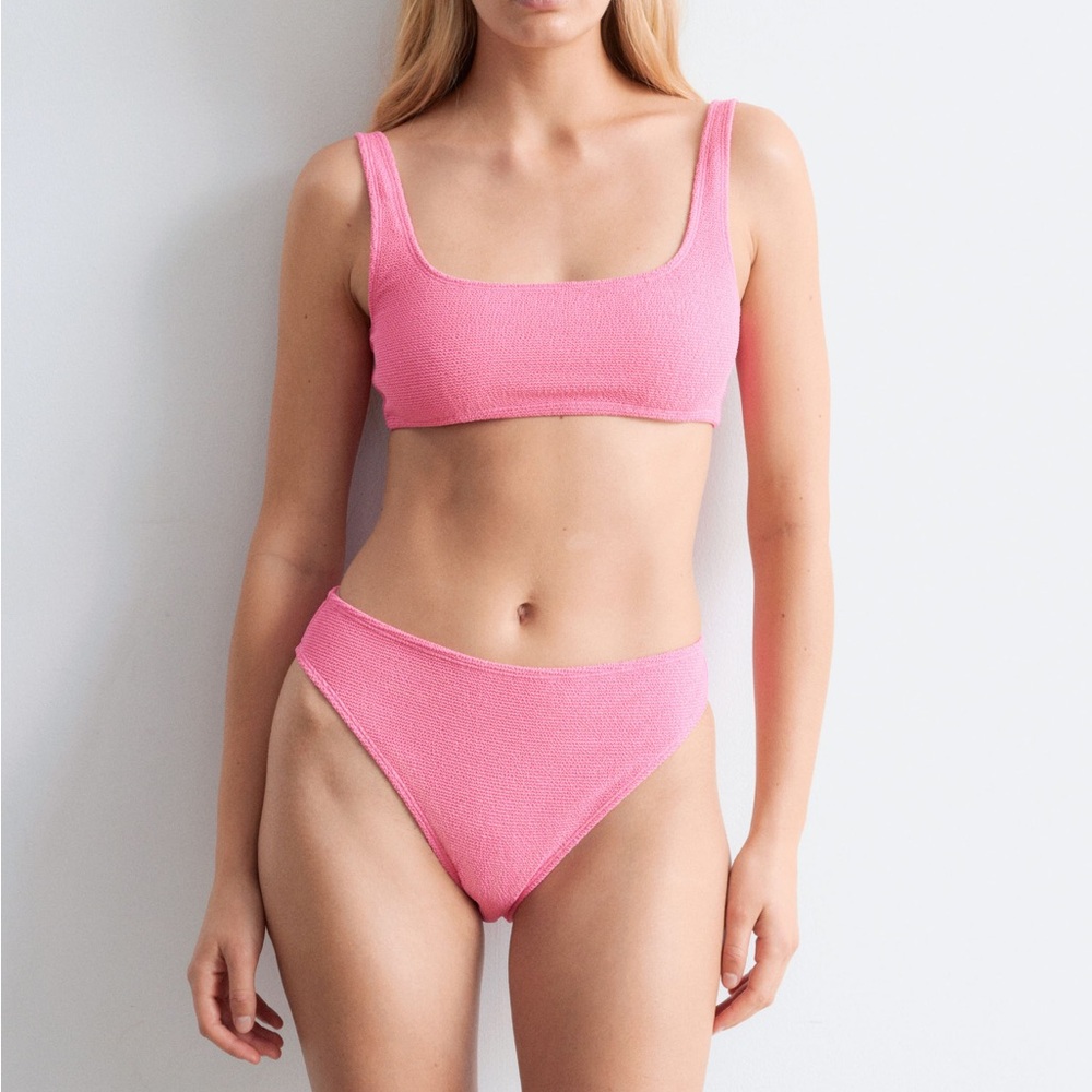 & Other Stories crinkle bikini (size 6/8)